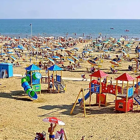Choose Our Cozy Garden Lignano Sabbiadoro