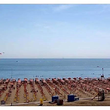 Choose Our Cozy Garden Lignano Sabbiadoro